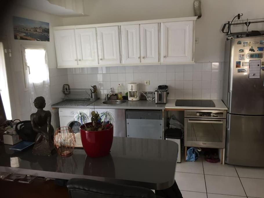 Villa Sidonie : Jardin+Jacuzzi En Ete, Plage A 17Min A Pied Marseilles Exterior foto