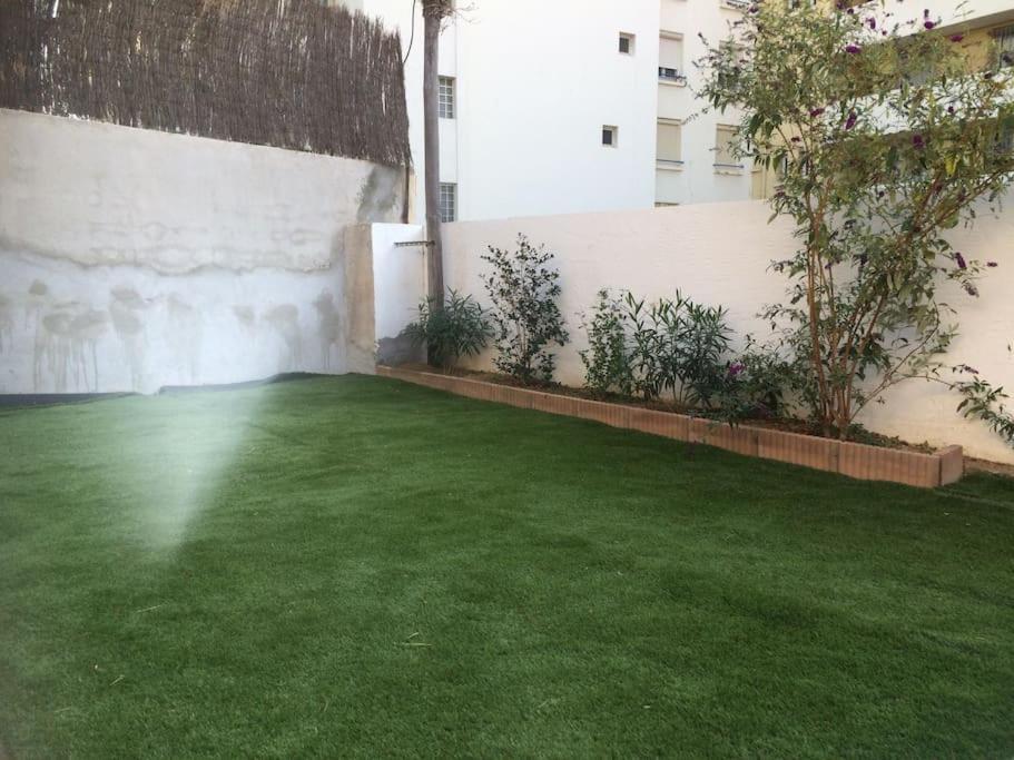 Villa Sidonie : Jardin+Jacuzzi En Ete, Plage A 17Min A Pied Marseilles Exterior foto